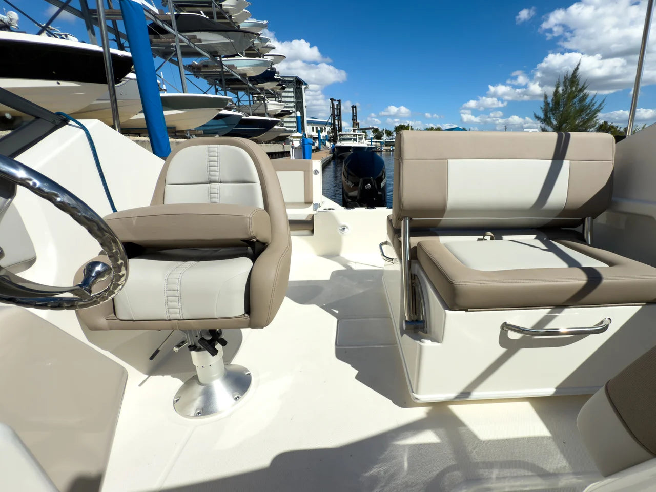2026 Boston Whaler 210 Vantage 21.0 feet, Clearwater, Florida #15