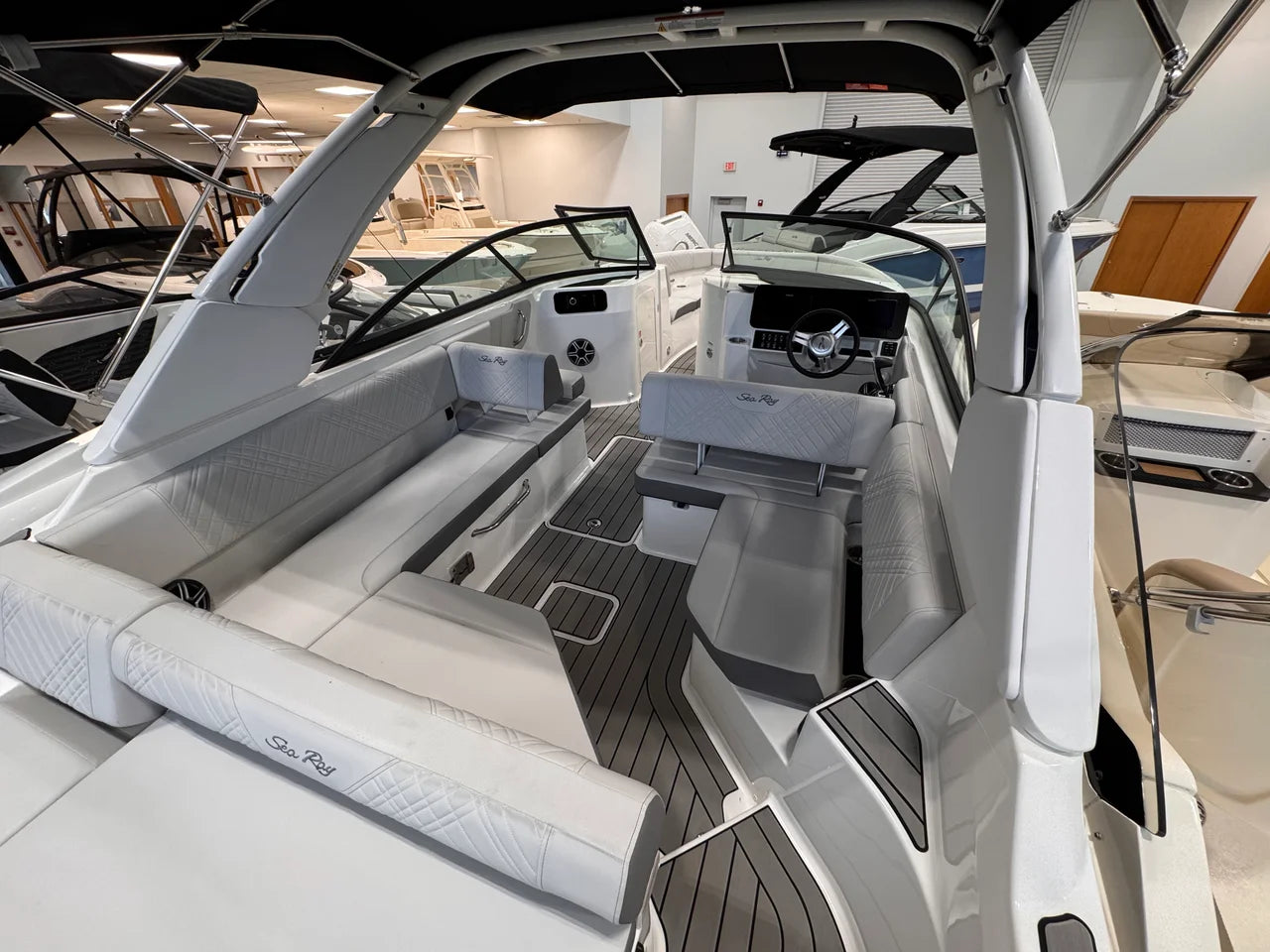 2026 Sea Ray SDX 250 Outboard 25.0 feet, Clearwater, Florida #11