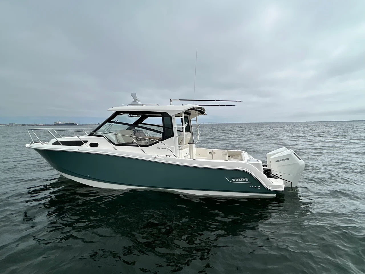 2026 Boston Whaler 325 Conquest 32.0 feet, Clearwater, Florida #14