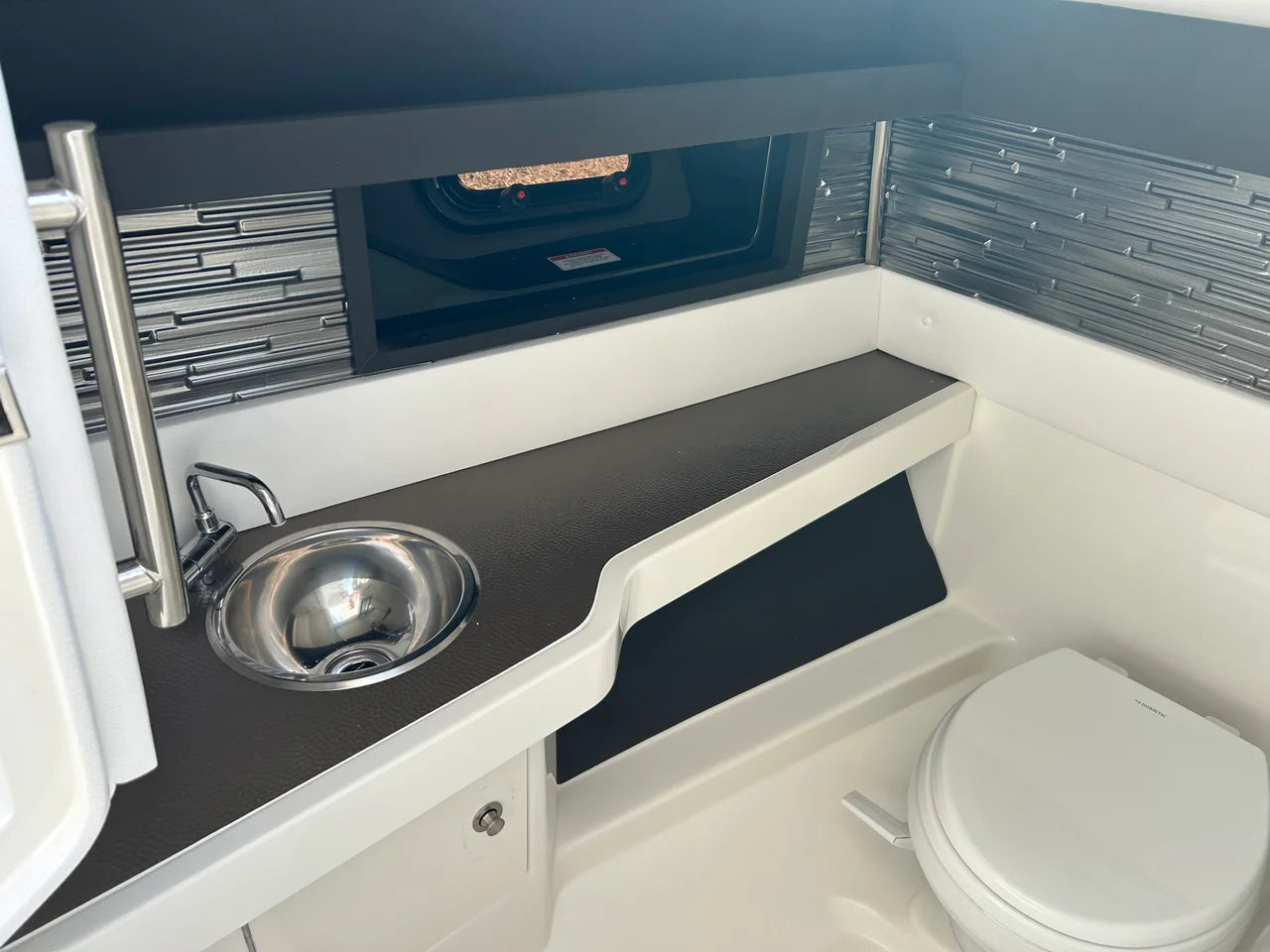 2026 Sea Ray SLX 310 Outboard 31.0 feet, Clearwater, Florida #18