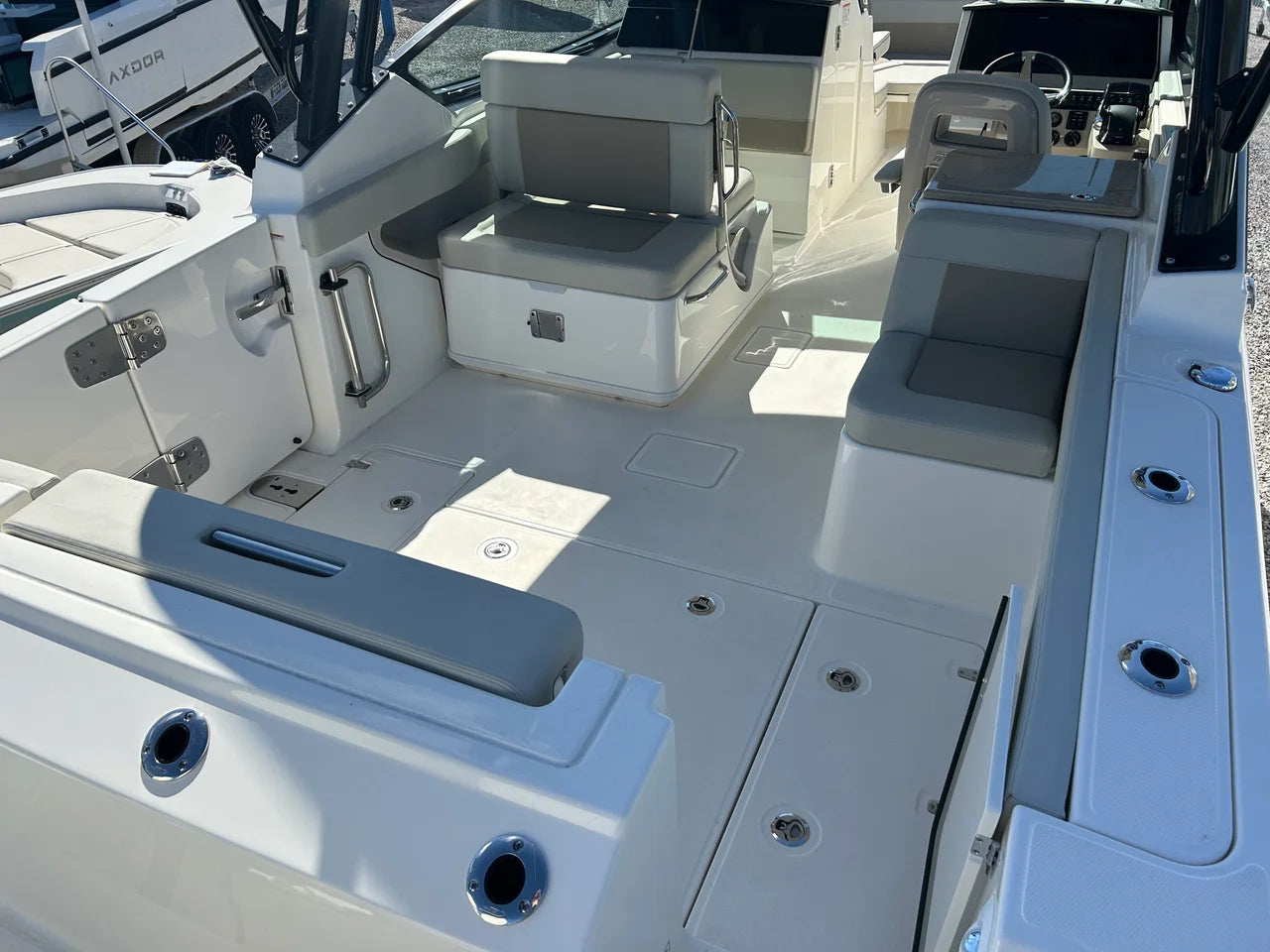 2026 Boston Whaler 280 Vantage 28.0 feet, Clearwater, Florida #7