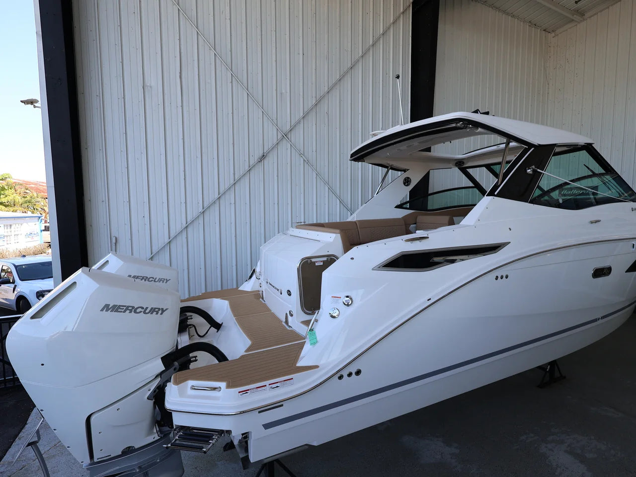 2026 Sea Ray Sundancer 320 Outboard 32.0 feet, Clearwater, Florida #3
