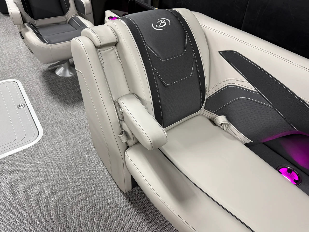 2026 Barletta Cabrio 22 QC 22.0 feet, Clearwater, Florida #51