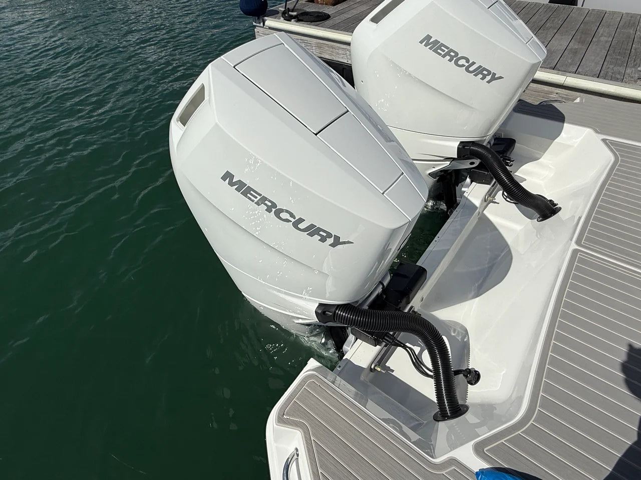 2026 Sea Ray Sundancer 320 Outboard 32.0 feet, Clearwater, Florida #8
