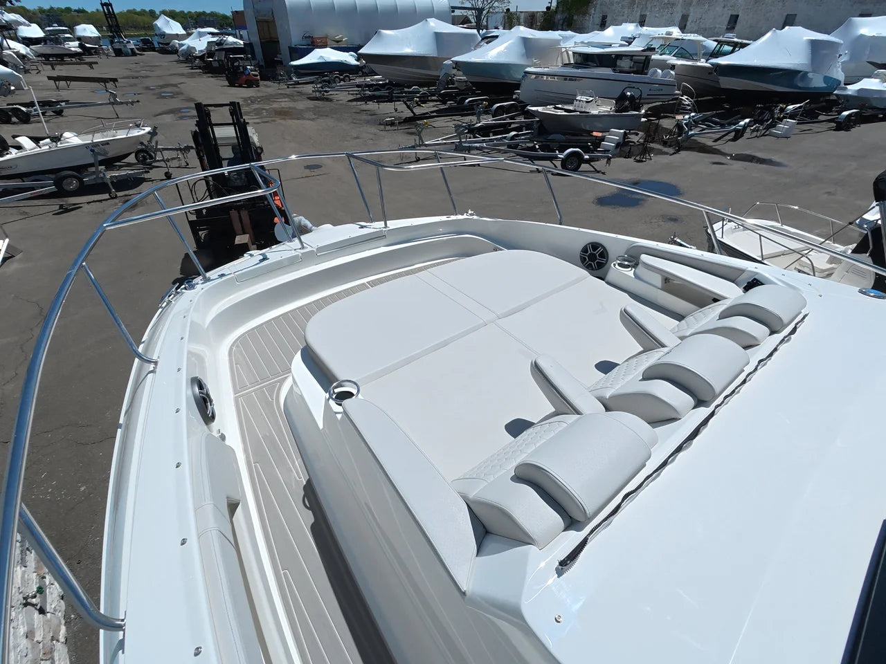 2026 Sea Ray Sundancer 320 Outboard 32.0 feet, Clearwater, Florida #38