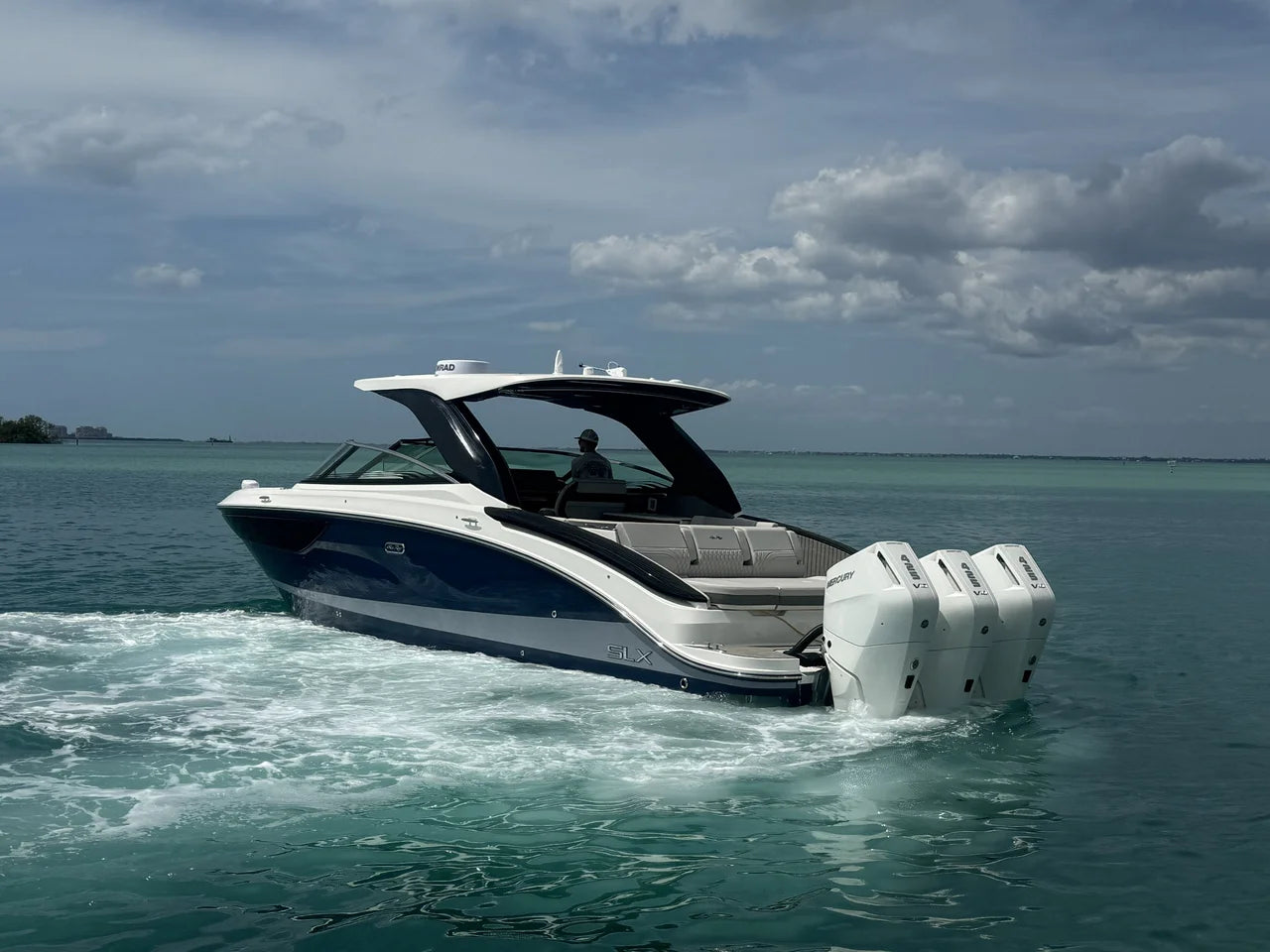 2026 Sea Ray SLX 360 OUTBOARD 36.0 feet, Clearwater, Florida #2