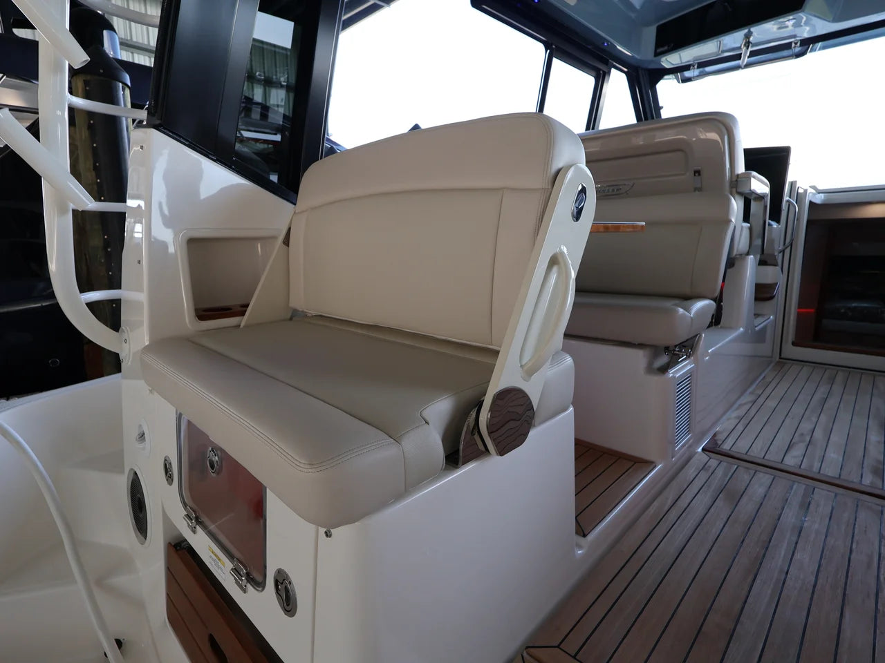 2026 Boston Whaler 405 Conquest 40.0 feet, Clearwater, Florida #38