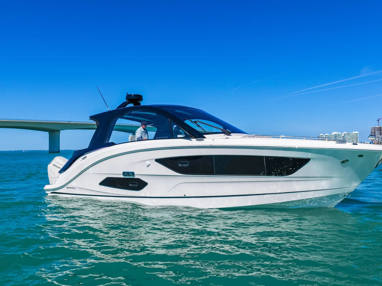2026 Sea Ray Sundancer 370 Outboard 37.0 feet, Clearwater, Florida #30