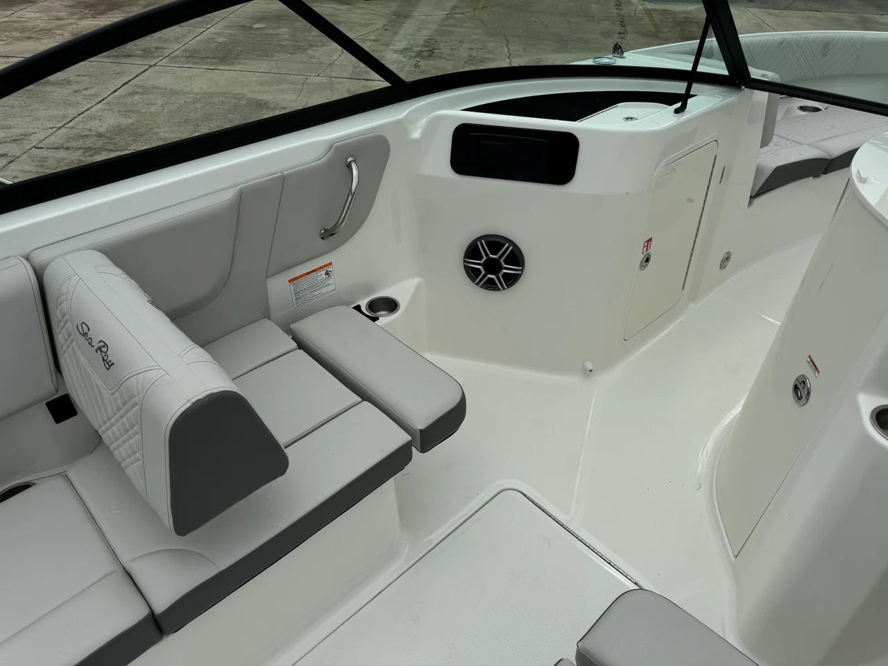 2026 Sea Ray SDX 250 Outboard 25.0 feet, Clearwater, Florida #26