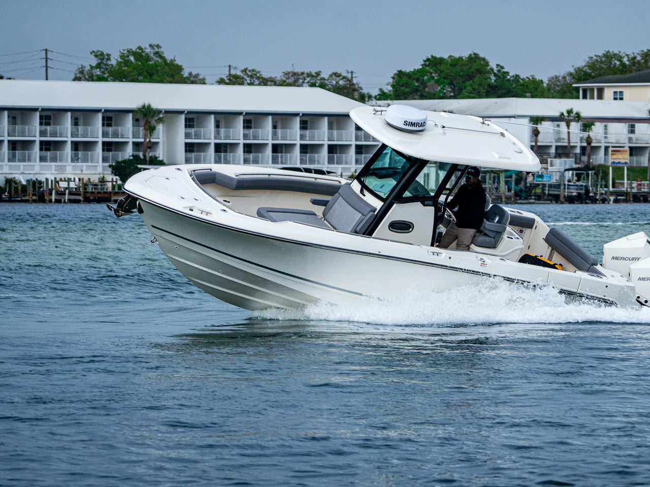 2026 Boston Whaler 280 Outrage 28.0 feet, Clearwater, Florida #9