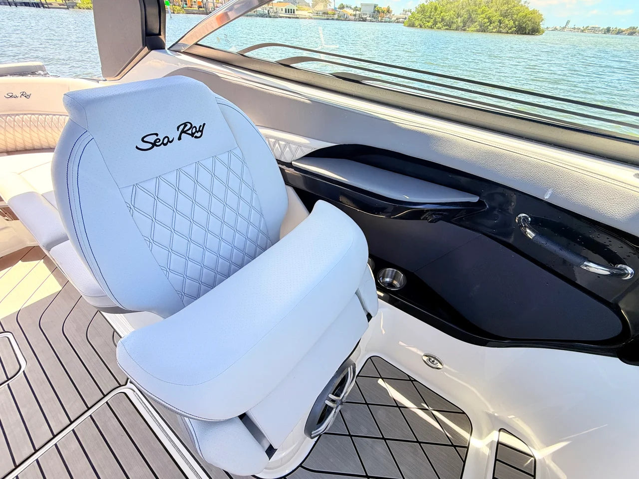 2026 Sea Ray SLX 280 Outboard 28.0 feet, Clearwater, Florida #57