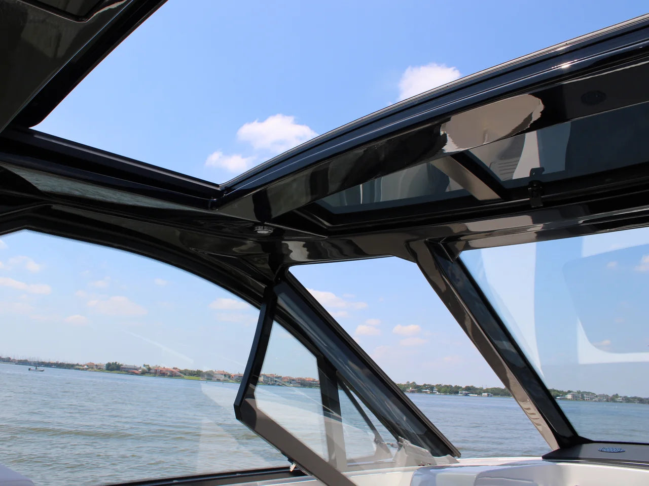 2026 Sea Ray Sundancer 370 Outboard 37.0 feet, Clearwater, Florida #60