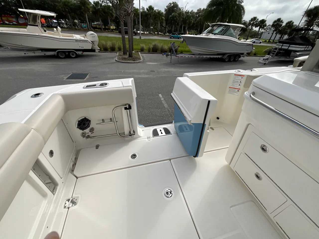 2026 Boston Whaler 330 Outrage 33.0 feet, Clearwater, Florida #30