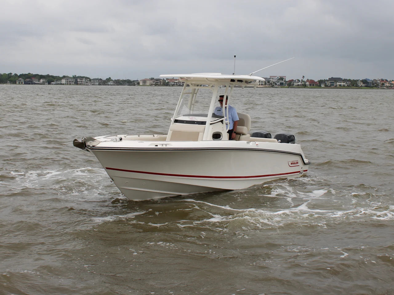2026 Boston Whaler 230 Outrage 23.0 feet, Clearwater, Florida #2