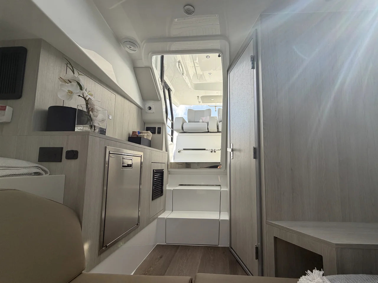 2026 Cruisers Yachts 38 VTR 38.0 feet, Clearwater, Florida #47