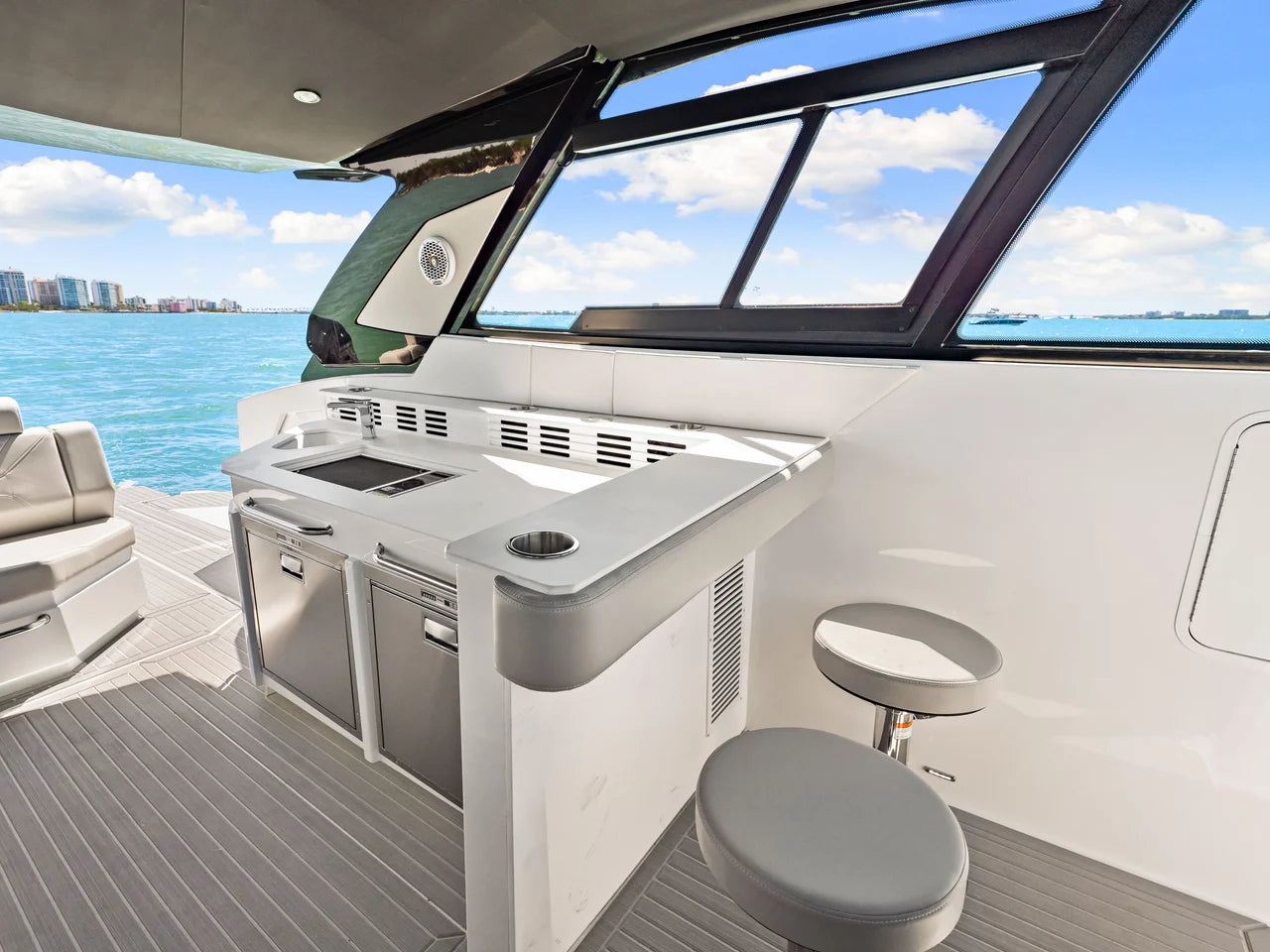 2026 Cruisers Yachts 42 GLS Outboard 42.0 feet, Clearwater, Florida #6