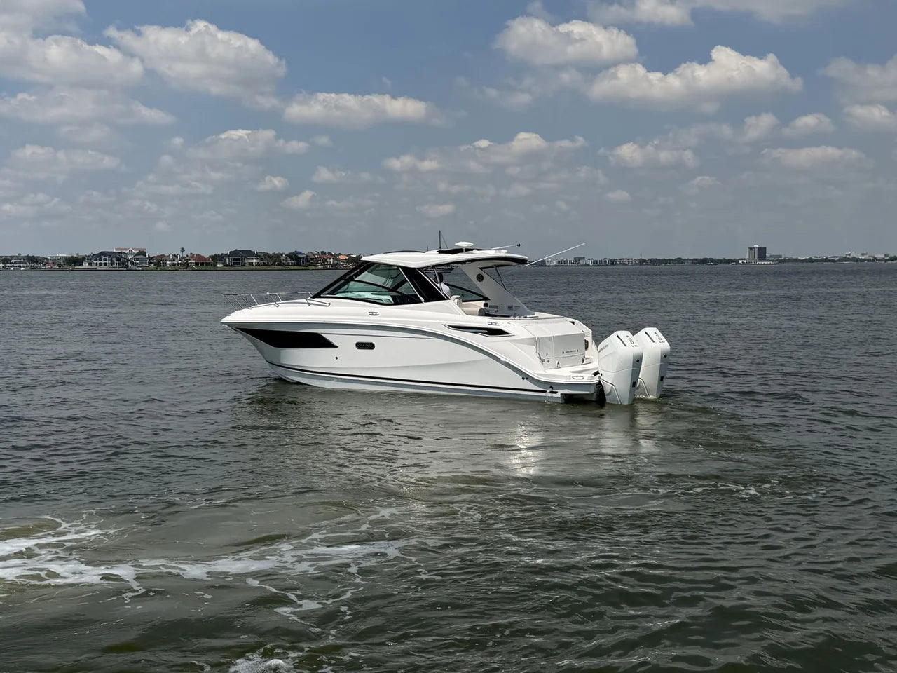2026 Sea Ray Sundancer 320 Outboard 32.0 feet, Clearwater, Florida #11