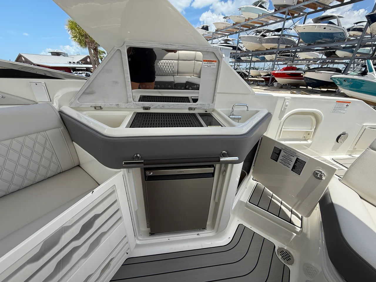 2026 Sea Ray SLX 310 Outboard 31.0 feet, Clearwater, Florida #16