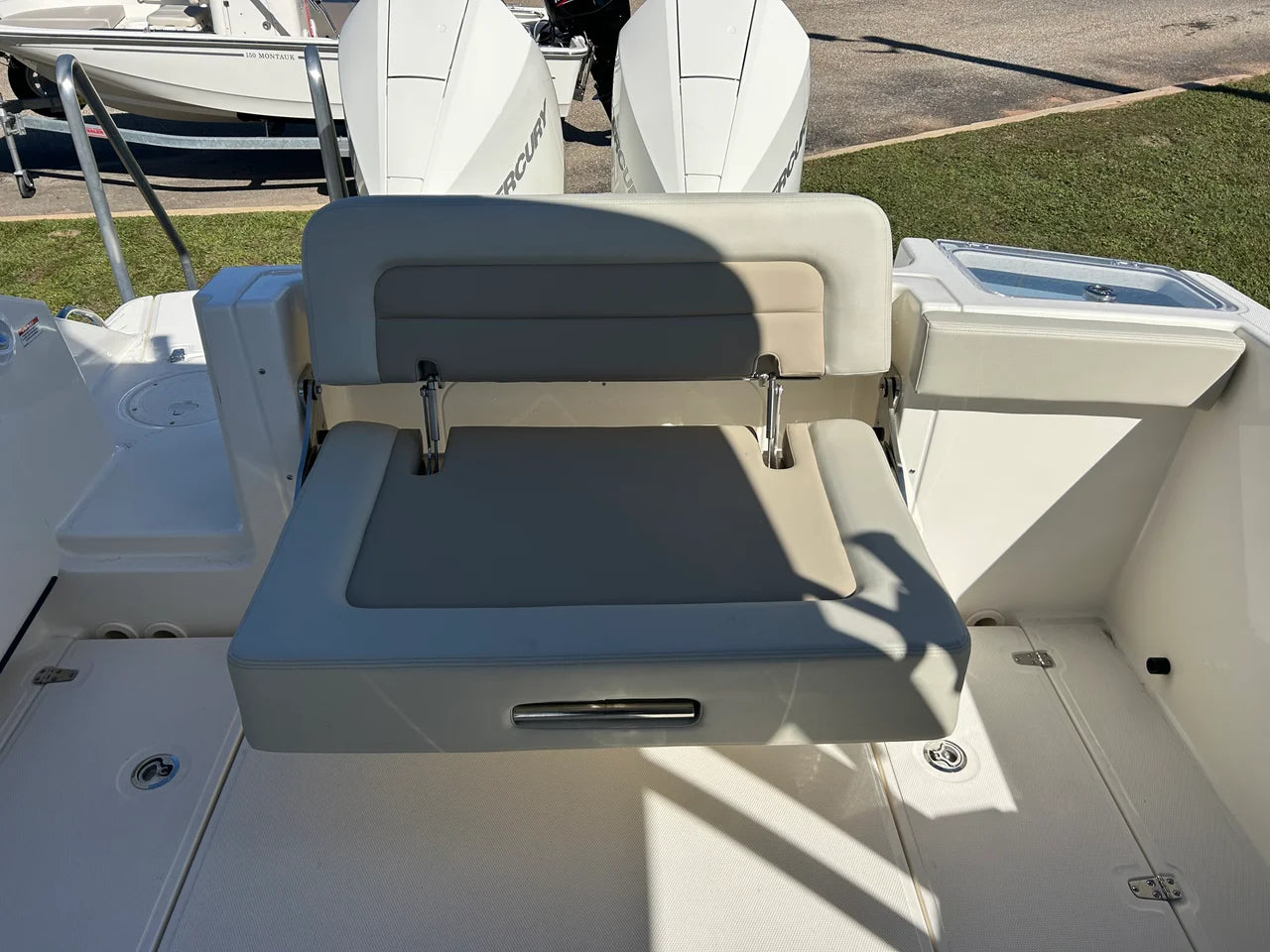 2026 Boston Whaler 280 Vantage 28.0 feet, Clearwater, Florida #10