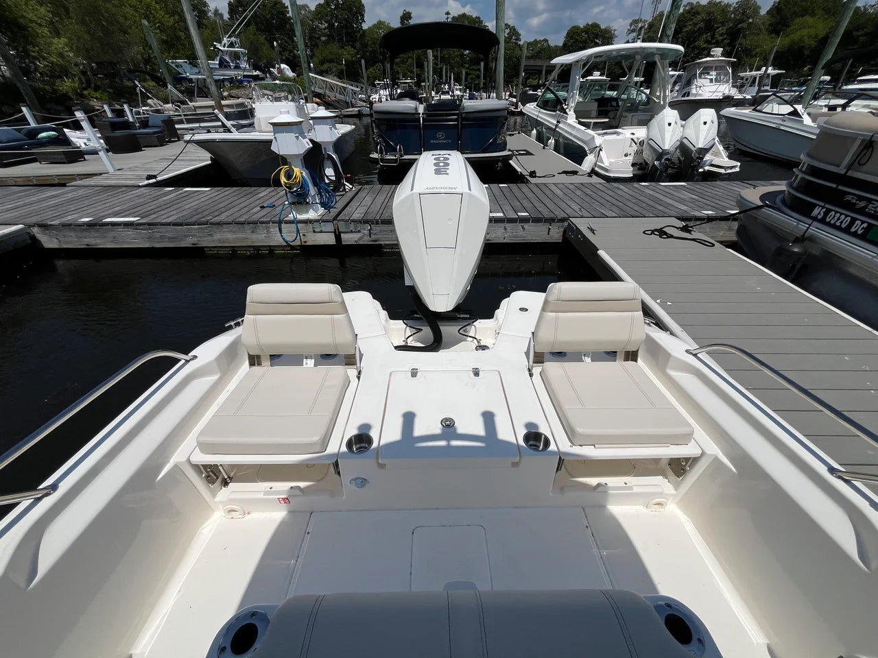 2026 Boston Whaler 250 Dauntless 25.0 feet, Clearwater, Florida #5