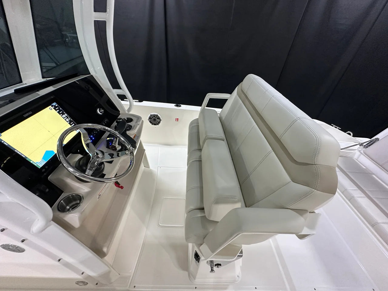 2026 Boston Whaler 280 Dauntless 28.0 feet, Clearwater, Florida #44