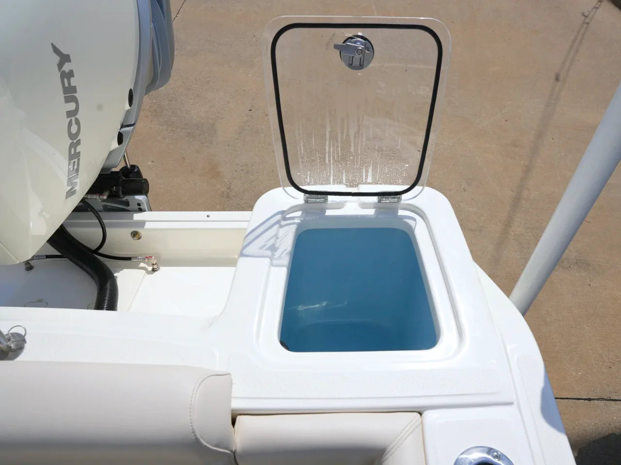 2026 Boston Whaler 230 Outrage 23.0 feet, Clearwater, Florida #9