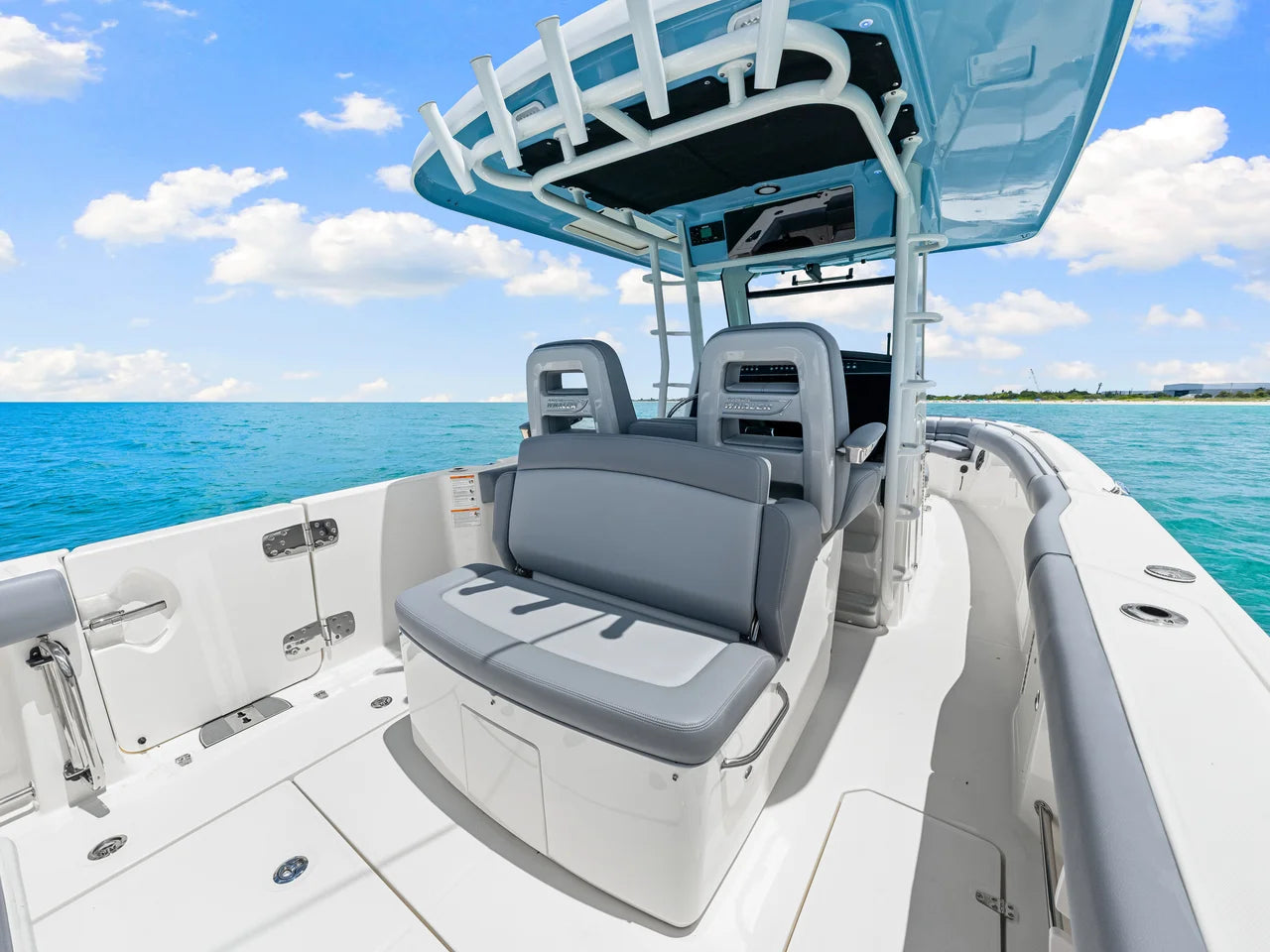 2026 Boston Whaler 330 Outrage 33.0 feet, Clearwater, Florida #41