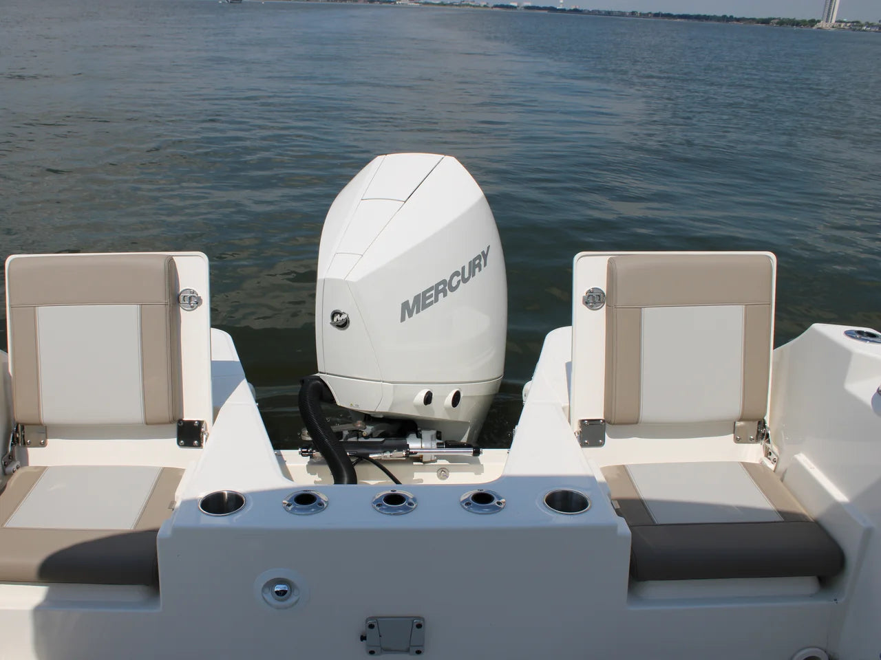 2026 Boston Whaler 210 Vantage 21.0 feet, Clearwater, Florida #24