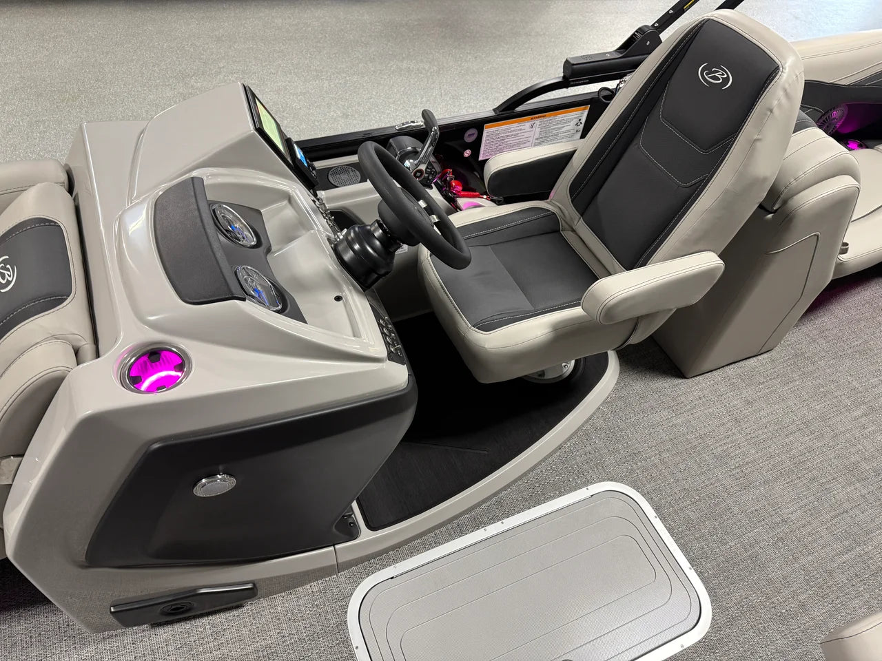 2026 Barletta Cabrio 22 QC 22.0 feet, Clearwater, Florida #35