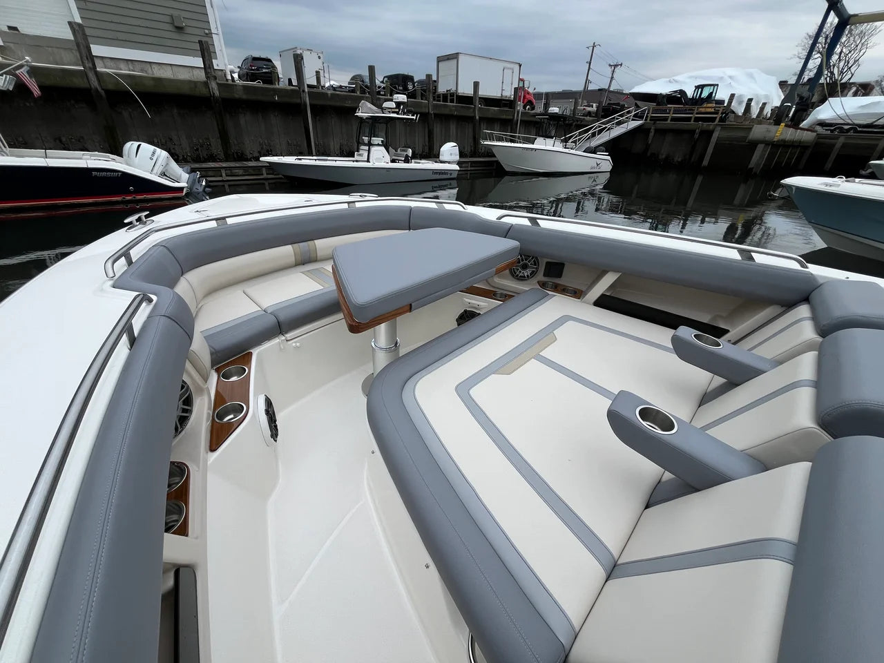 2026 Boston Whaler 350 Realm 35.0 feet, Clearwater, Florida #44