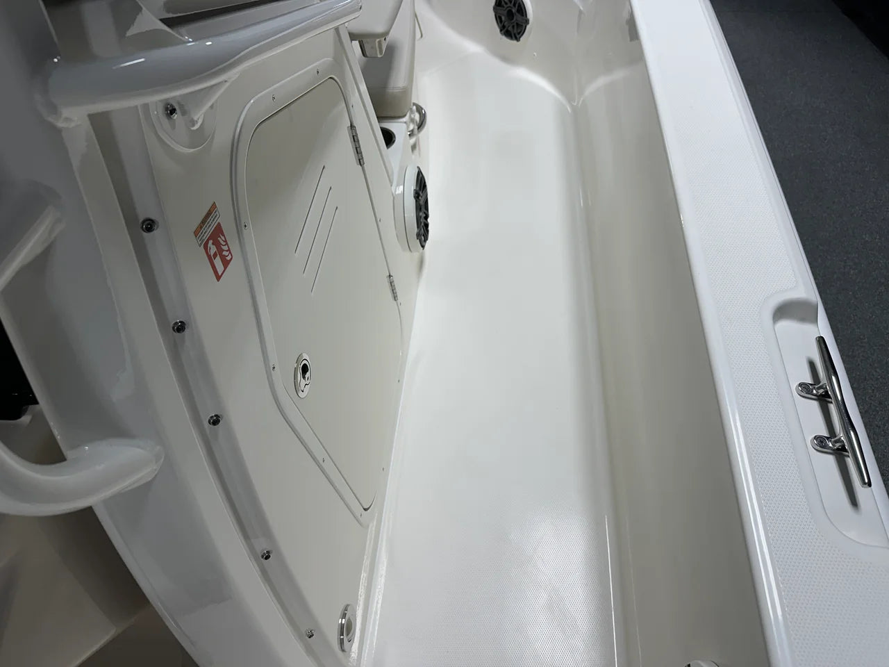 2026 Boston Whaler 280 Dauntless 28.0 feet, Clearwater, Florida #74