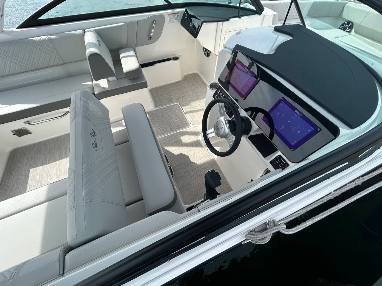 2026 Sea Ray SDX 270 Outboard 27.0 feet, Clearwater, Florida #19