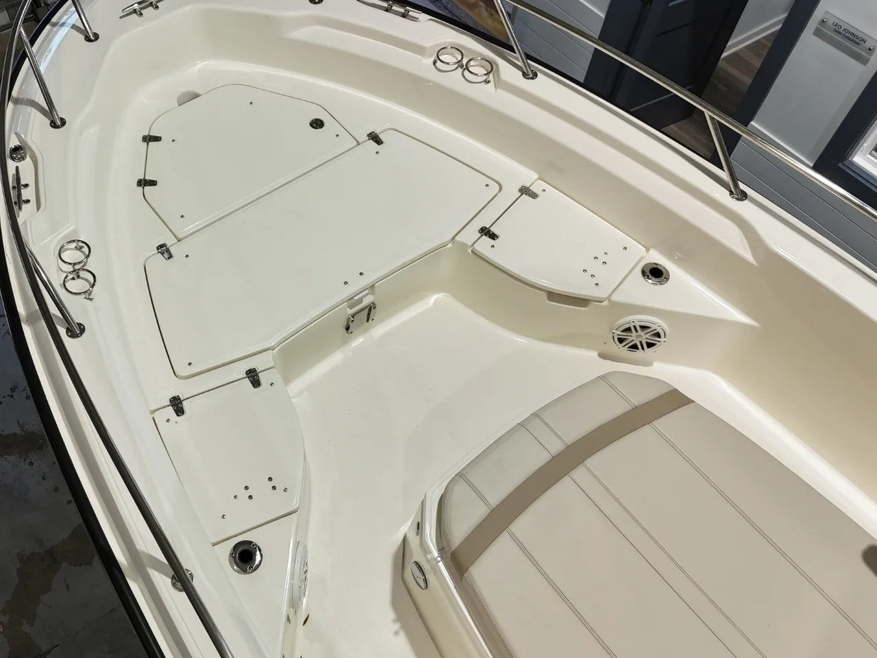 2026 Boston Whaler 250 Dauntless 25.0 feet, Clearwater, Florida #22