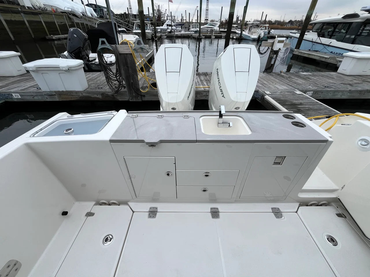 2026 Boston Whaler 330 Vantage 33.0 feet, Clearwater, Florida #20