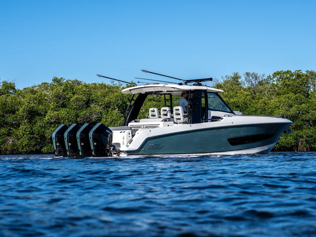 2026 Boston Whaler 420 Outrage 42.0 feet, Clearwater, Florida #4