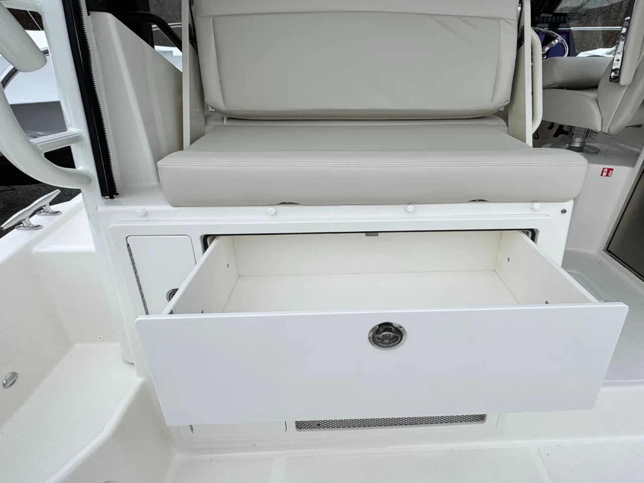 2026 Boston Whaler 325 Conquest 32.0 feet, Clearwater, Florida #20