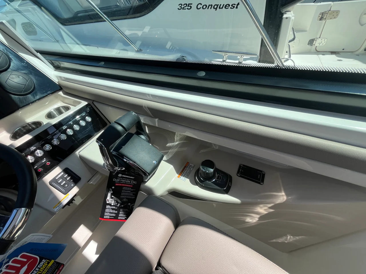 2026 Boston Whaler 330 Vantage 33.0 feet, Clearwater, Florida #21