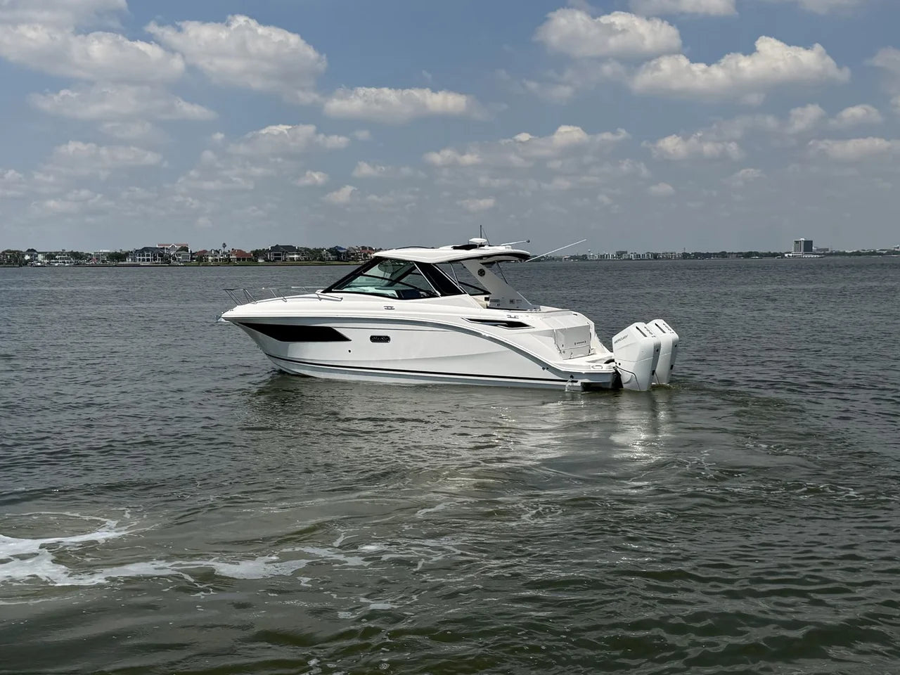 2026 Sea Ray Sundancer 320 Outboard 32.0 feet, Clearwater, Florida #10