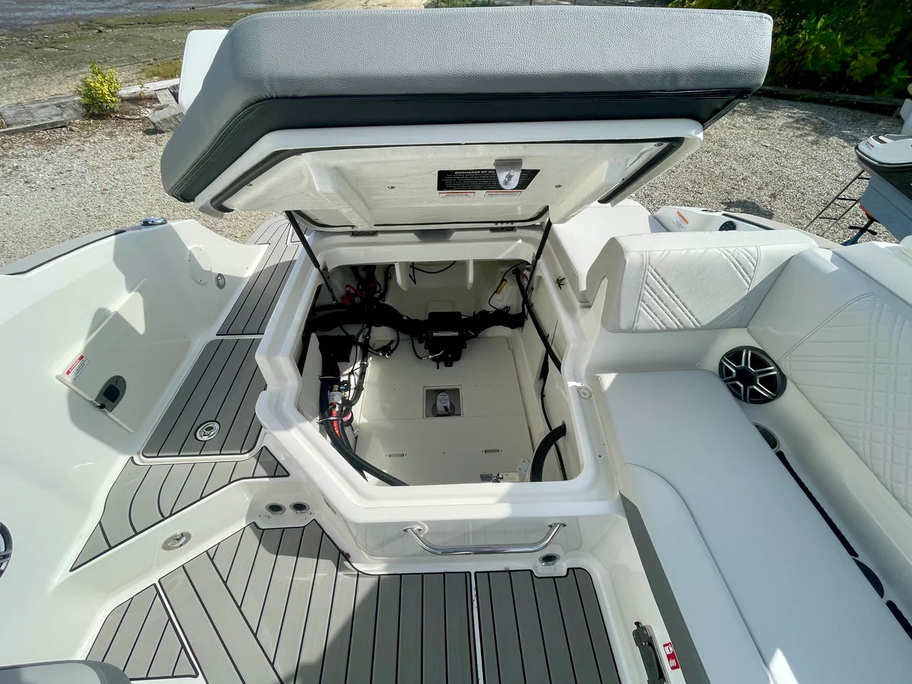 2026 Sea Ray SDX 230 Outboard 23.0 feet, Clearwater, Florida #8