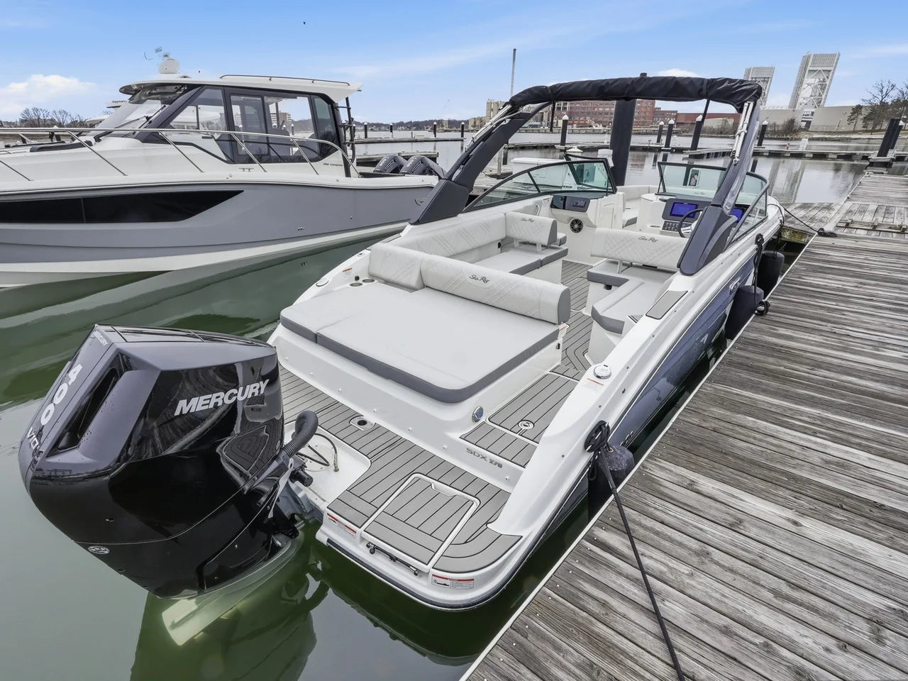 2026 Sea Ray SDX 270 Outboard 27.0 feet, Clearwater, Florida #3