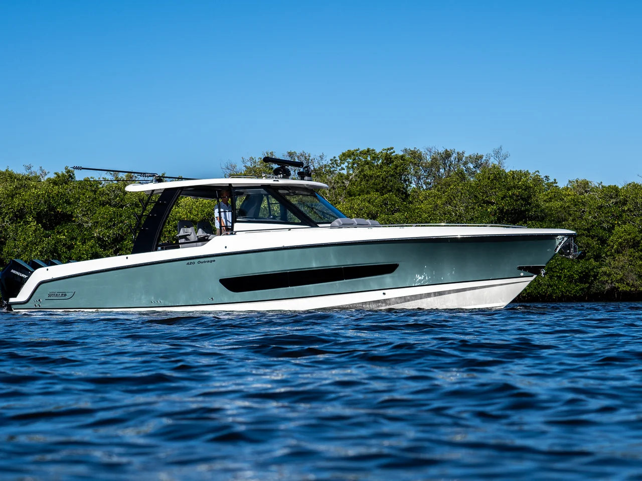 2026 Boston Whaler 420 Outrage 42.0 feet, Clearwater, Florida #51