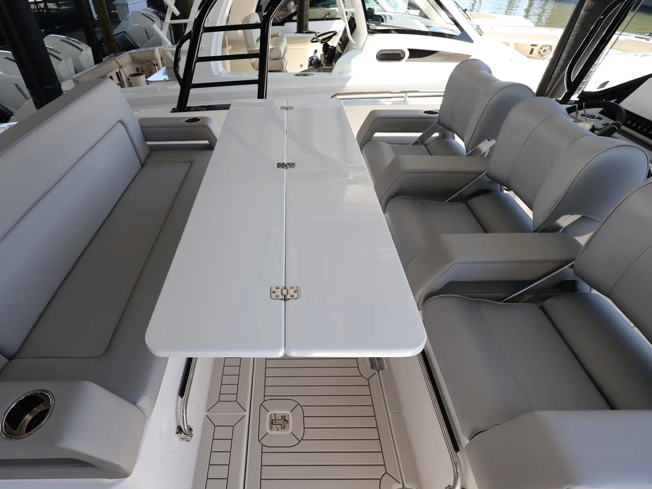 2026 Cruisers Yachts 38 VTR 38.0 feet, Clearwater, Florida #24