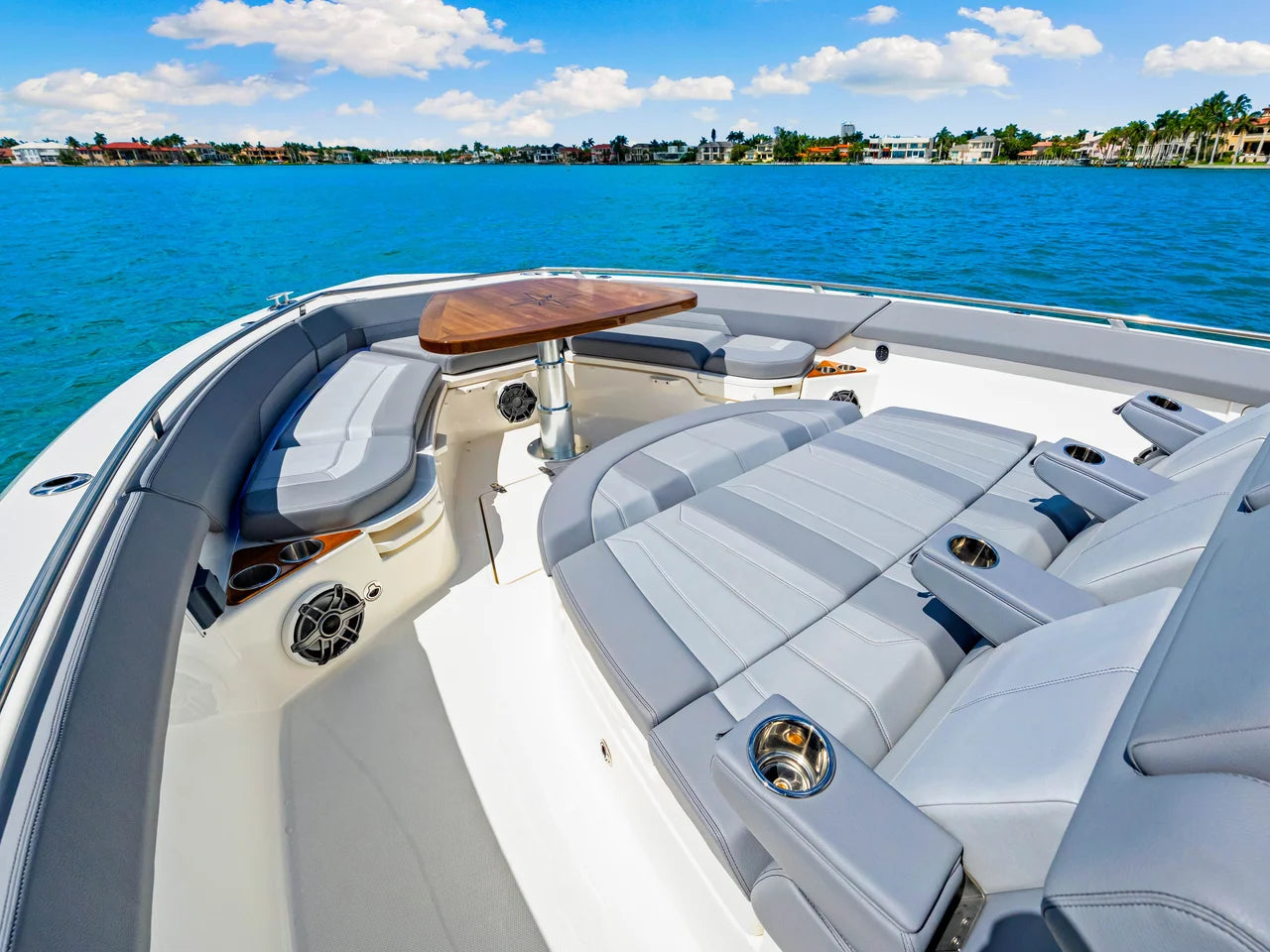 2025 Boston Whaler 420 Outrage 42.0 feet, Clearwater, Florida #21