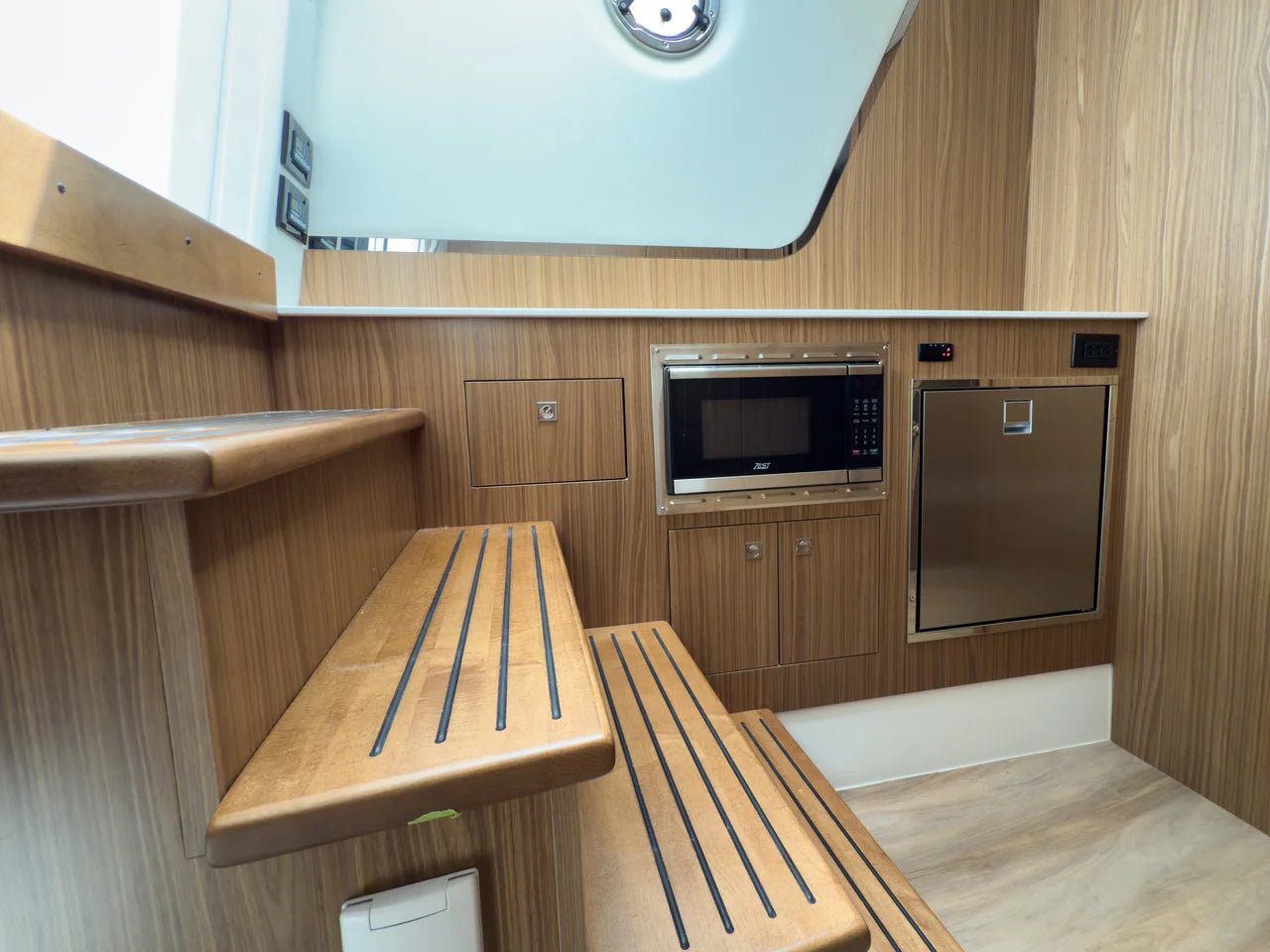 2026 Cruisers Yachts 50GLS OB 50.0 feet, Clearwater, Florida #26