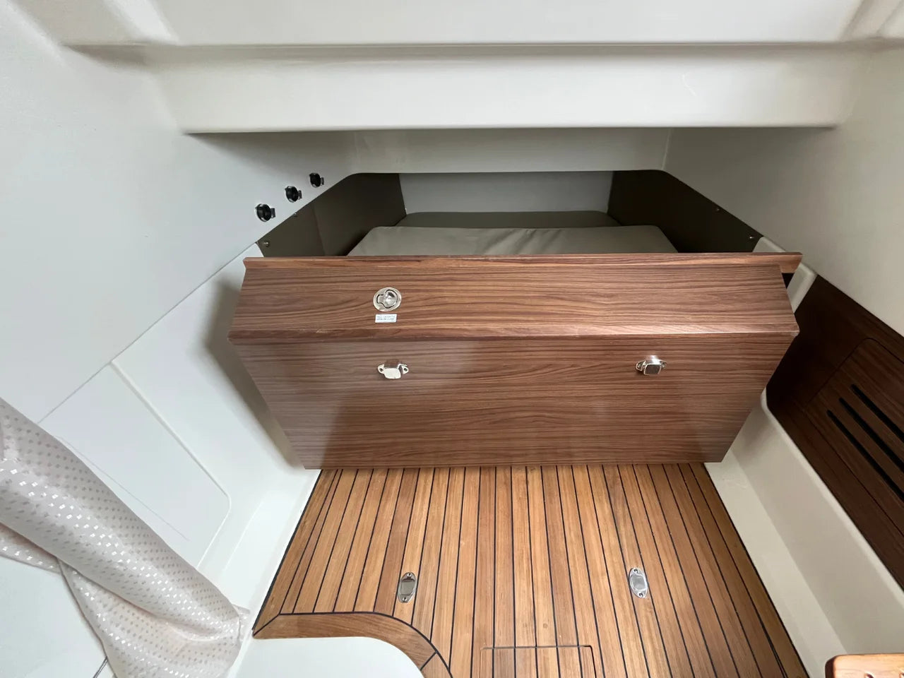 2026 Boston Whaler 360 Outrage 36.0 feet, Clearwater, Florida #53