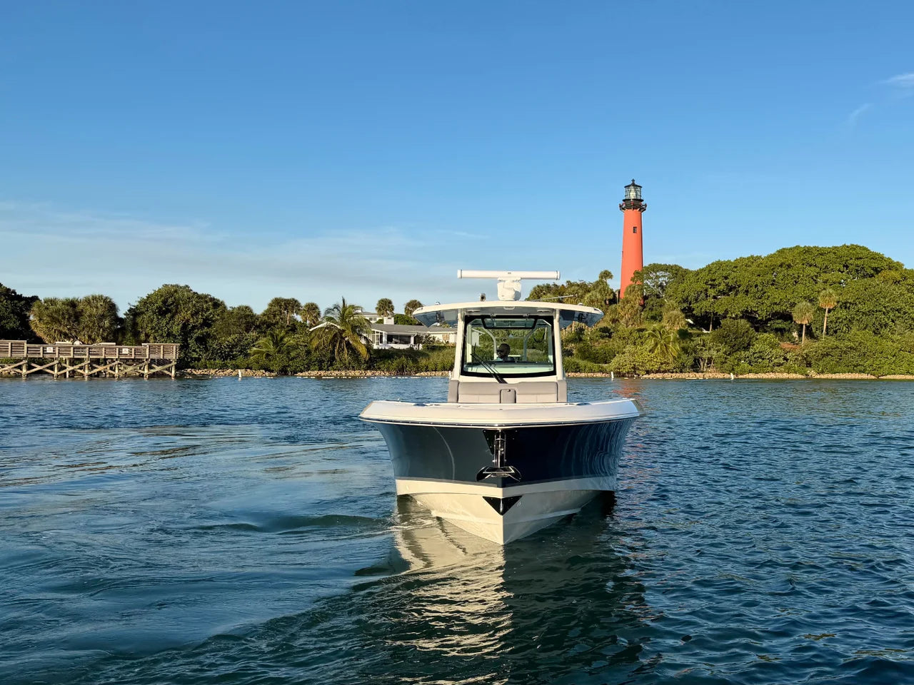 2026 Boston Whaler 360 Outrage 36.0 feet, Clearwater, Florida #4