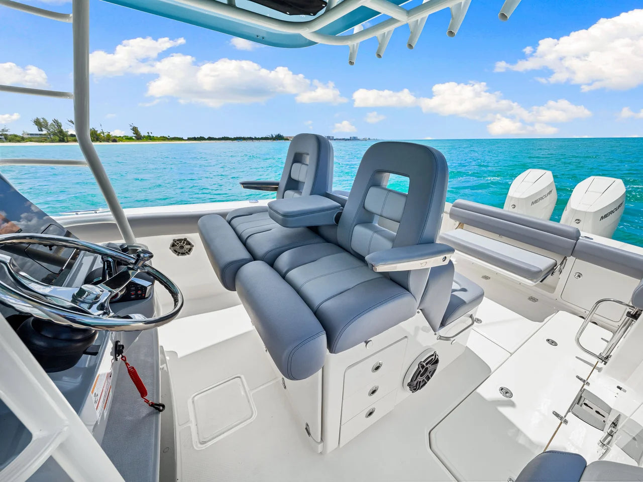 2026 Boston Whaler 330 Outrage 33.0 feet, Clearwater, Florida #19