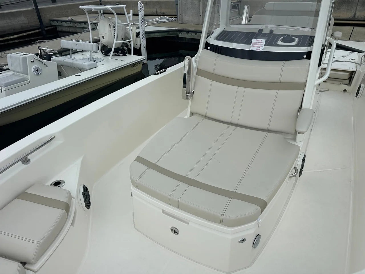 2026 Boston Whaler 250 Dauntless 25.0 feet, Clearwater, Florida #15