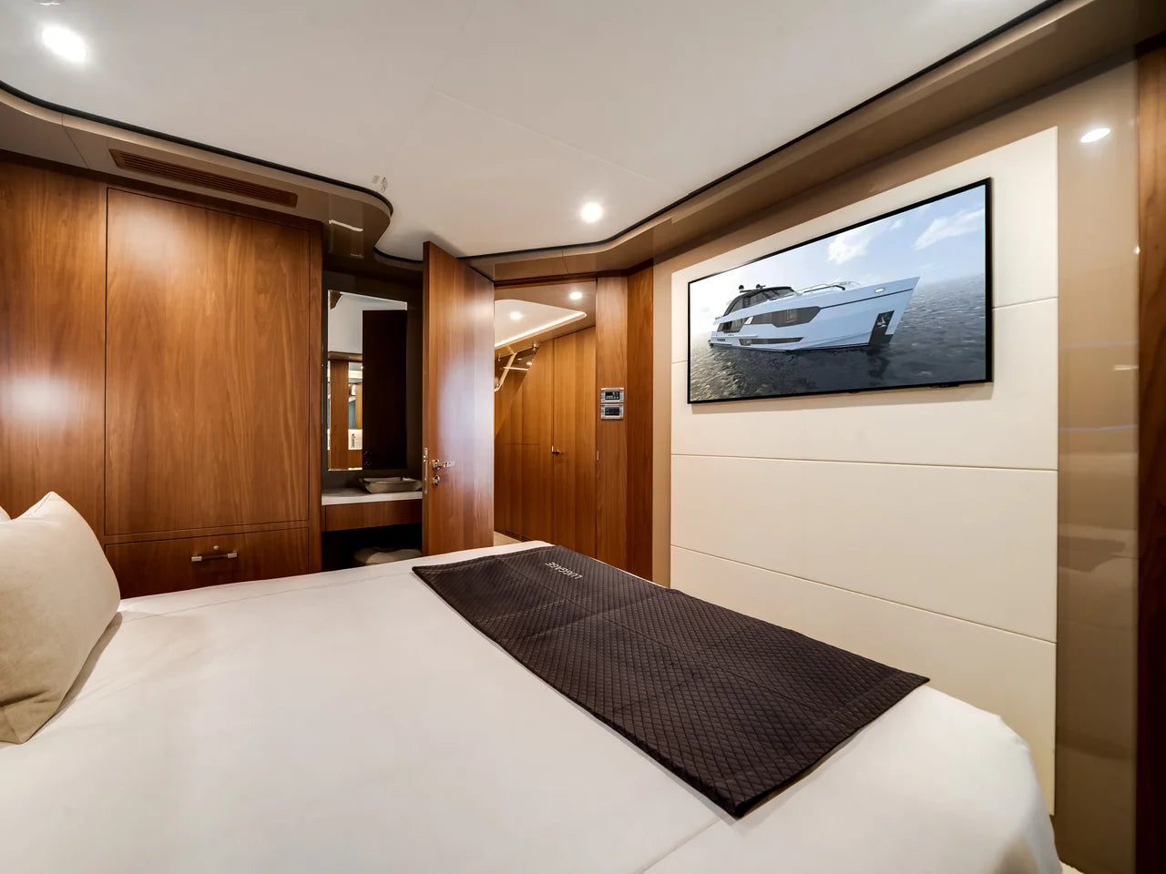 2026 Ocean Alexander 30R 98.0 feet, Clearwater, Florida #67