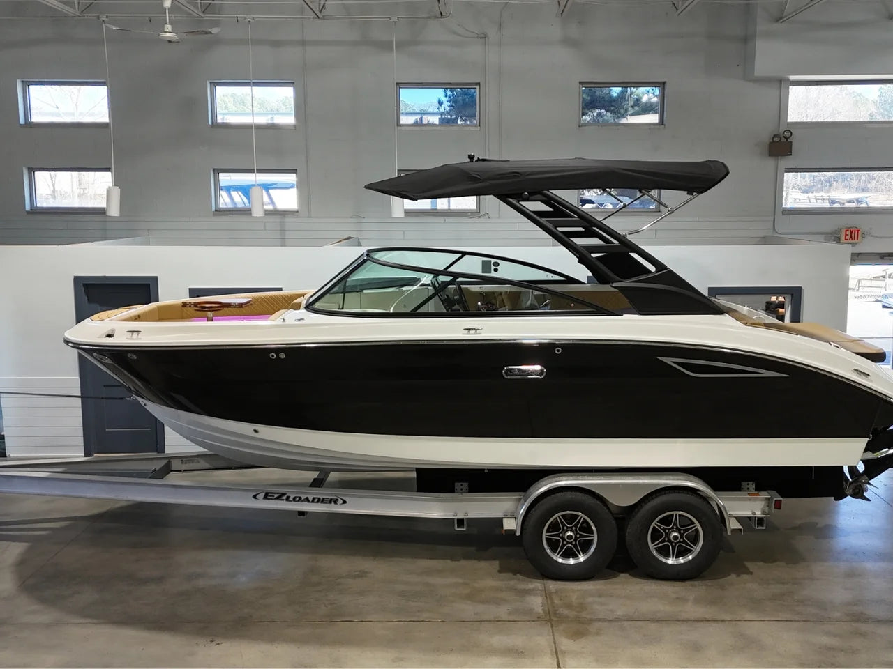 2026 Sea Ray SDX 250 Surf 25.0 feet, Clearwater, Florida #1